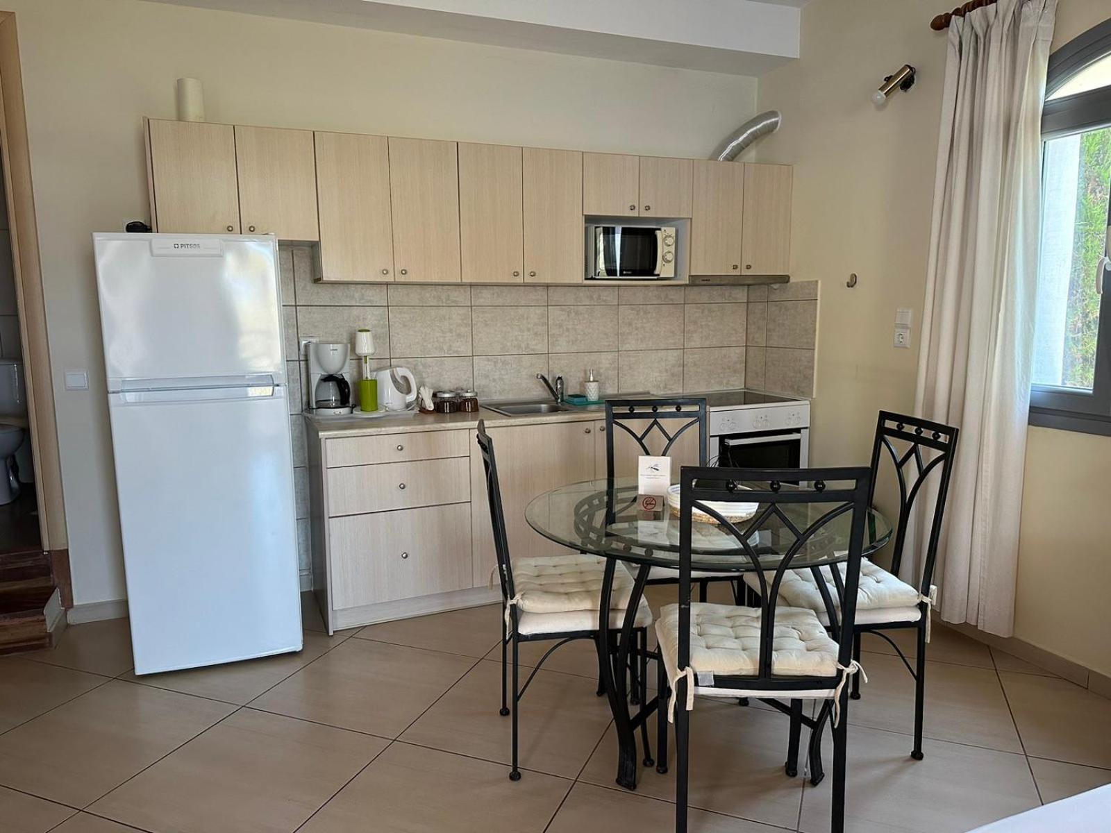 Louiza Apartments Pyrgi  Экстерьер фото